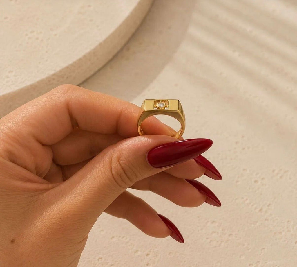 SAVOR Taş Detaylı Gold Ayarlanabilir Yüzük
