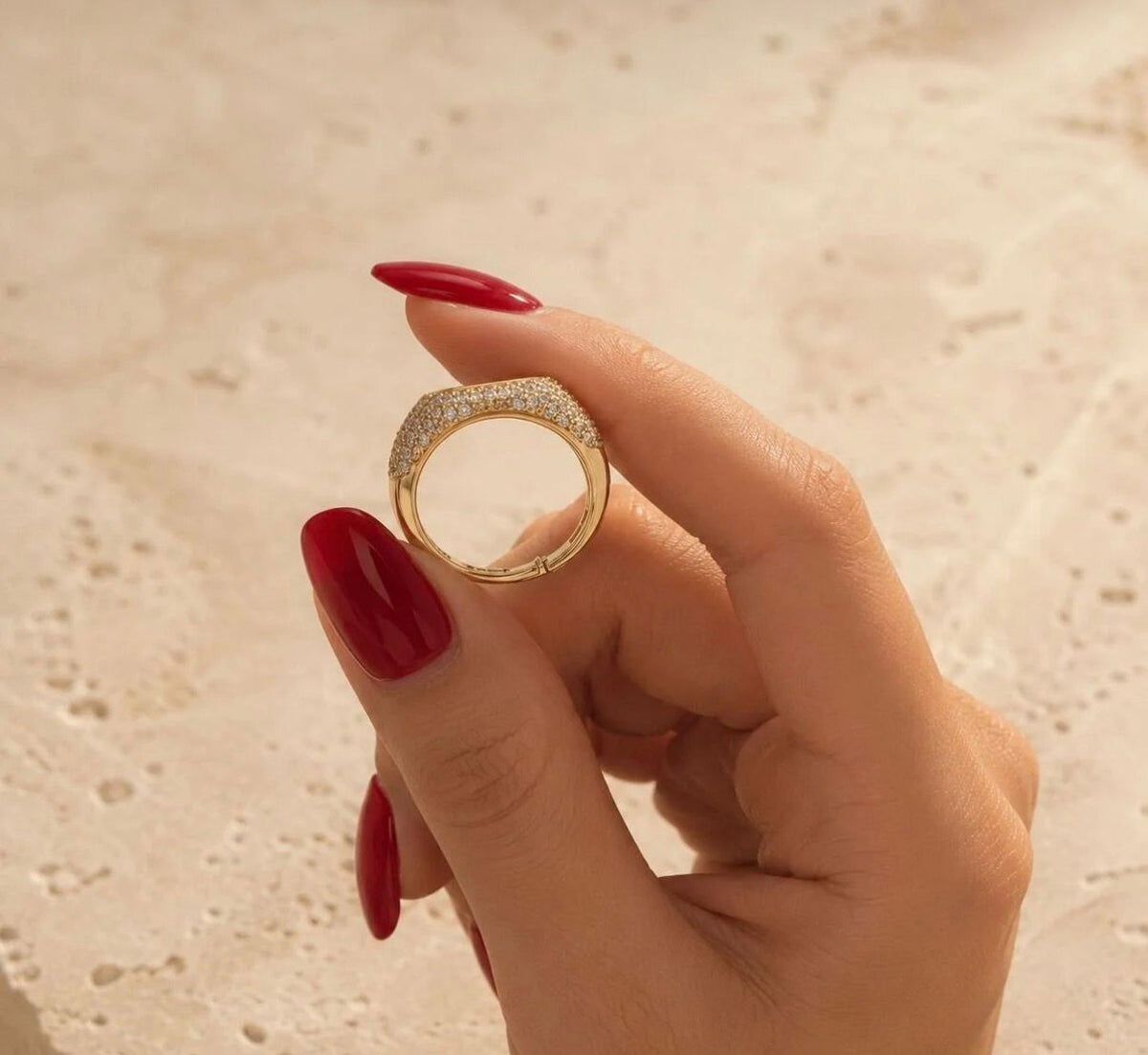 SAVOR Taşlı Ayarlanabilir Gold Yüzük
